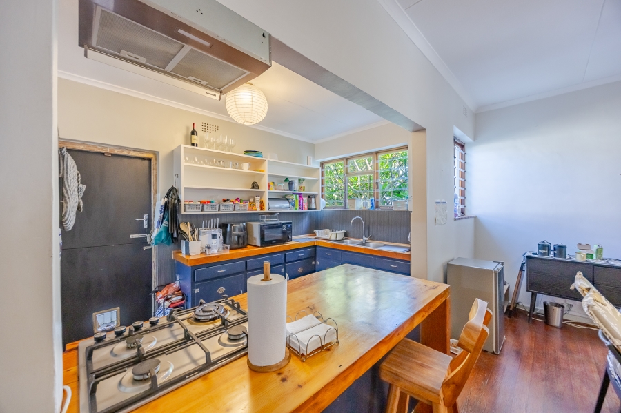 4 Bedroom Property for Sale in Wynberg Upper Western Cape